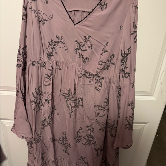 Cato Purple Top with Black Detailing - Picture 1 of 5